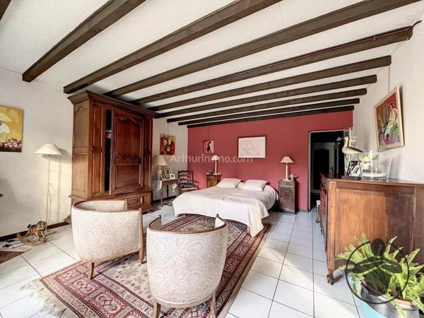 Vente Maison 5 pièces 195 m2 à Coutras