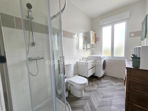 Maison 11 pièces avec 185 m², 5 chambres, bureau et garage ANGOULEME (16)