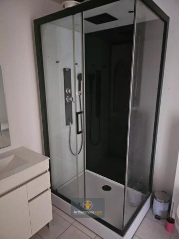 Location                                                      Appartement
                        
                     2 pièces                      53 m2                     à Vix