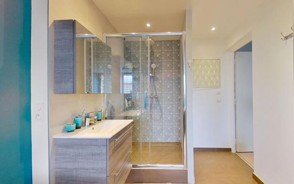 Appartement 5 pièces - 92 m² Exclusivité efficity