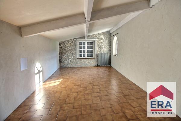 Maison Malataverne 10 pièce(s) 312 m2