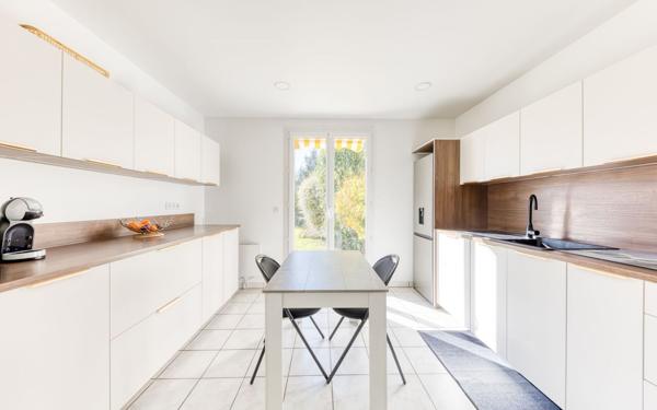 Maison à vendre    5 pièces • 119 m2 Ozoir-la-Ferrière
