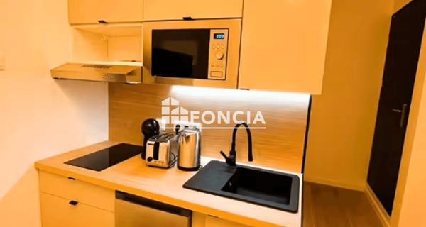 Location Studio meublé 15.18 m² - Lyon 69003
