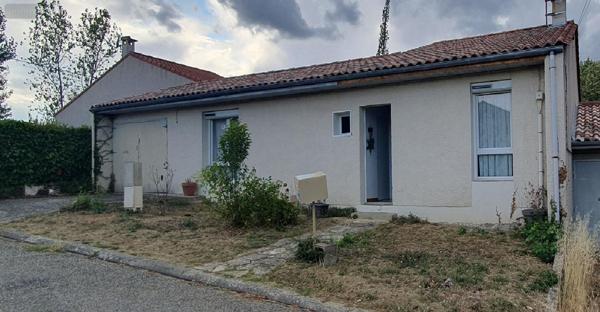 Maison à vendre à Astaffort dans le Lot-et-Garonne (47220), ref : 1539