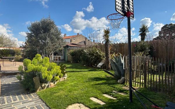 Maison à vendre    4 pièces •  Saint-Georges-d'Oléron