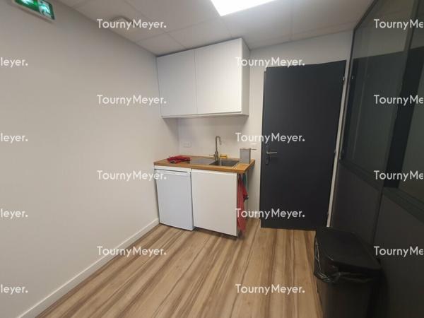 LOCAL D'ACTIVITES A VENDRE - VILLENAVE D'ORNON