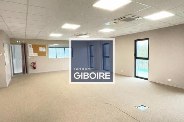 Local d'activites 455 m² à louer NOYAL SUR VILAINE (réf : 35.7110)