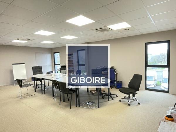 Local d'activites 455 m² à louer NOYAL SUR VILAINE (réf : 35.7110)