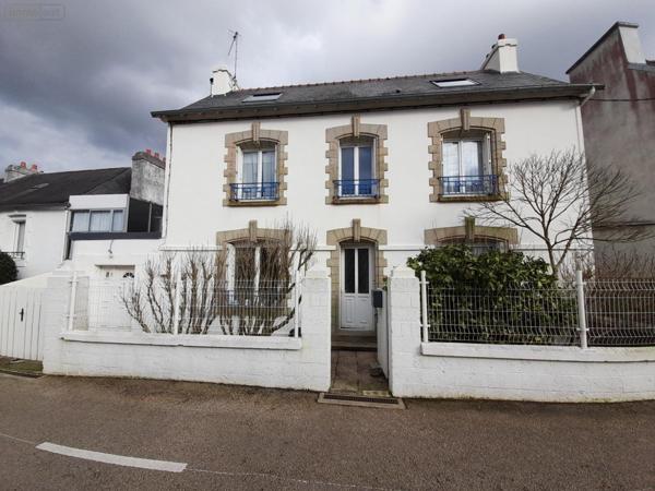 Maison à vendre à Crozon dans le Finistère (29160), ref : A202500022