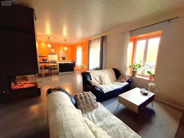 Maison à vendre à Sauxillanges dans le Puy-de-Dôme (63490), ref : 2025-63-2025389