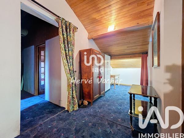 Maison à vendre 6 pièces 161,84 m² Saint-Étienne-du-Bois