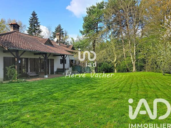Maison à vendre 6 pièces 161,84 m² Saint-Étienne-du-Bois