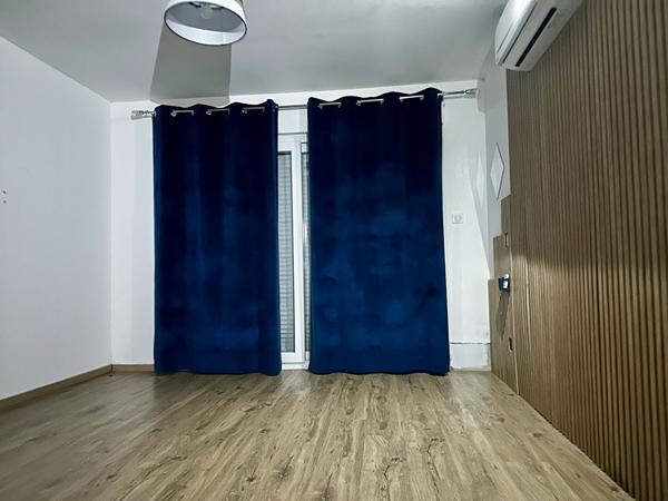 ONCOURT - MAISON 7 pièces 175 m2 avec grand hangar