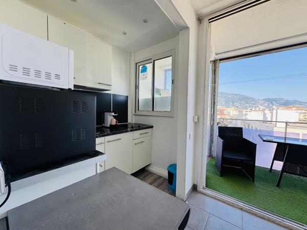 Appartement à ROQUEBRUNE CAP MARTIN (06190)