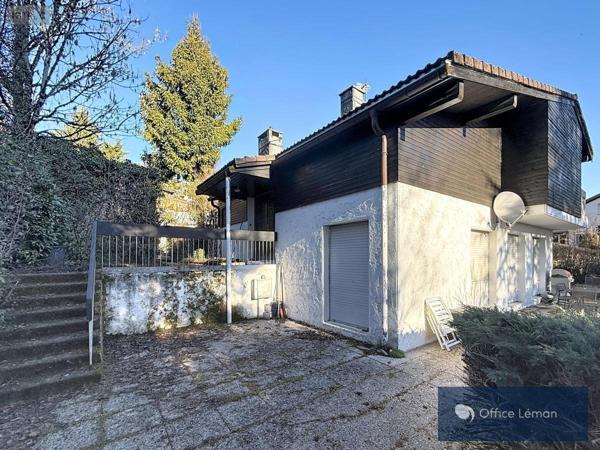 Maison à vendre à Gex dans l'Ain (01170), ref : 01047-786