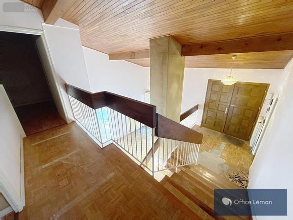 Maison à vendre à Gex dans l'Ain (01170), ref : 01047-786