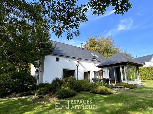 Maison moderne au calme avec suite parentale et jardin paysager