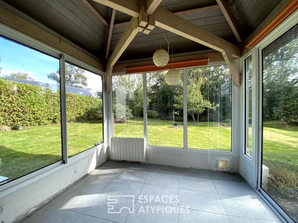 Maison moderne au calme avec suite parentale et jardin paysager