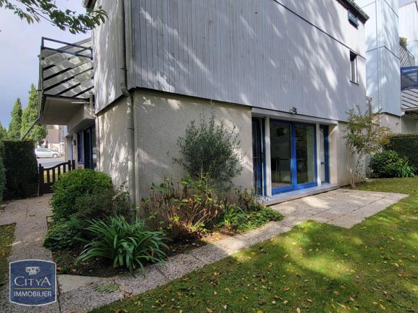 Appartement à louer 4 pièces 81.1m²