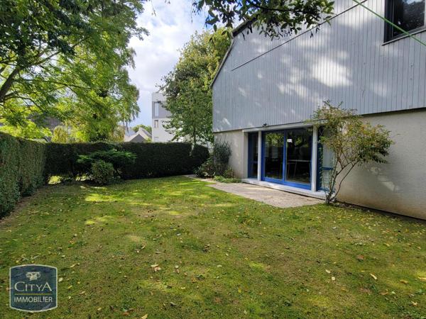 Appartement à louer 4 pièces 81.1m²