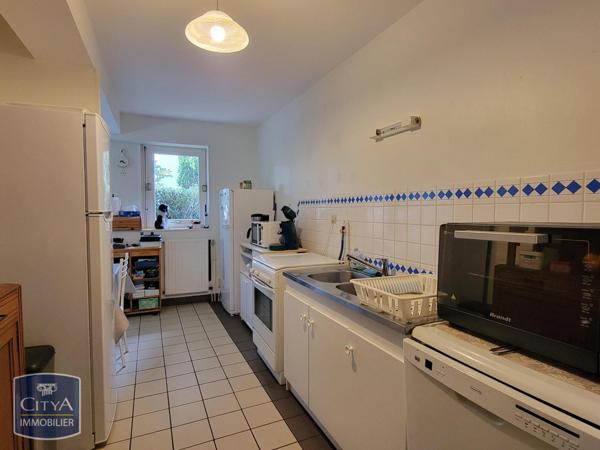 Appartement à louer 4 pièces 81.1m²