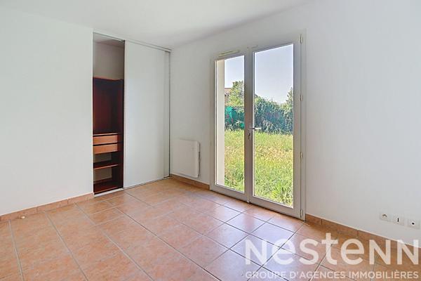 A VENDRE ! Maison de plain-pied de 5 pièces de 93m² sur 660m² entièrement clos à LORGUES