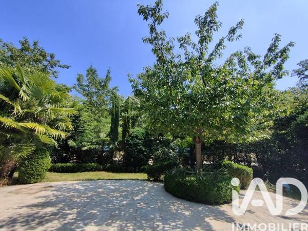 Location maison 6 pièces 207 m² Maisons-Laffitte