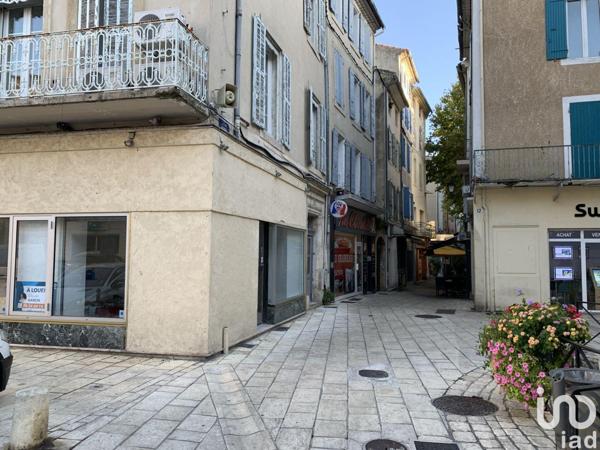 Location boutique/local commercial 32 m² Orange