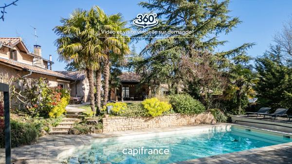 Montmerle-sur-Saône 226m² - 3300m² - Piscine - 5 Chambres - 2/3 Garages