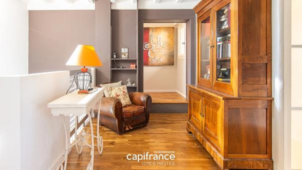 Montmerle-sur-Saône 226m² - 3300m² - Piscine - 5 Chambres - 2/3 Garages