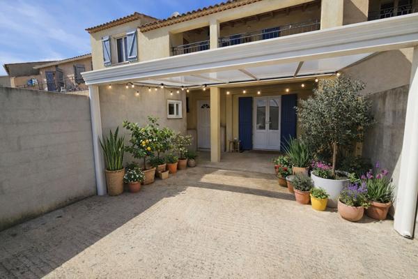 Appartement T4 St Maximin La Sainte Baume de 87 m2 avec extérieur et parking
