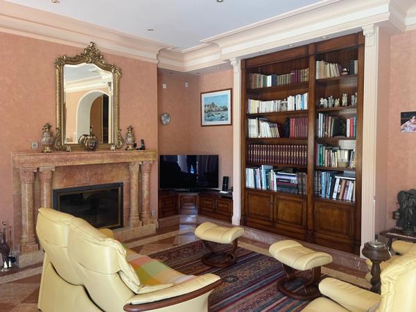 Maison à vendre 10 pièces SEILH (31)
