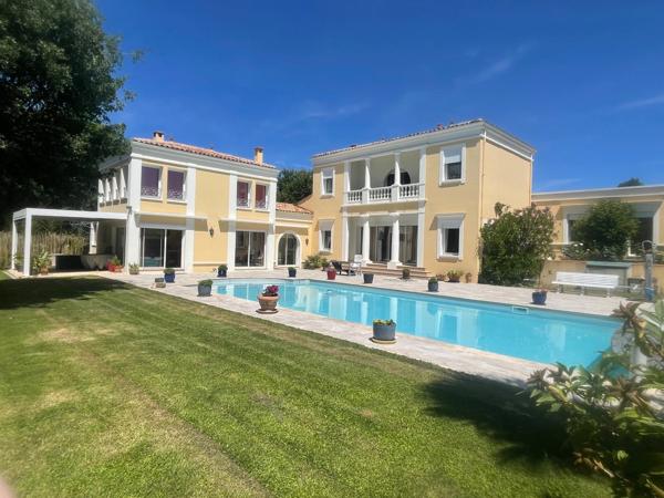 Maison à vendre 10 pièces SEILH (31)