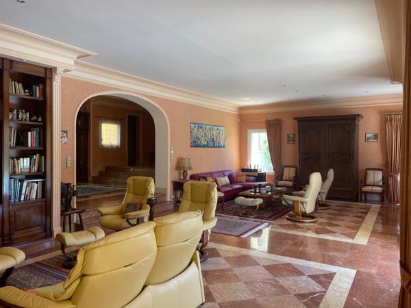 Maison à vendre 10 pièces SEILH (31)