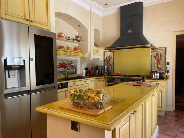 Maison à vendre 10 pièces SEILH (31)