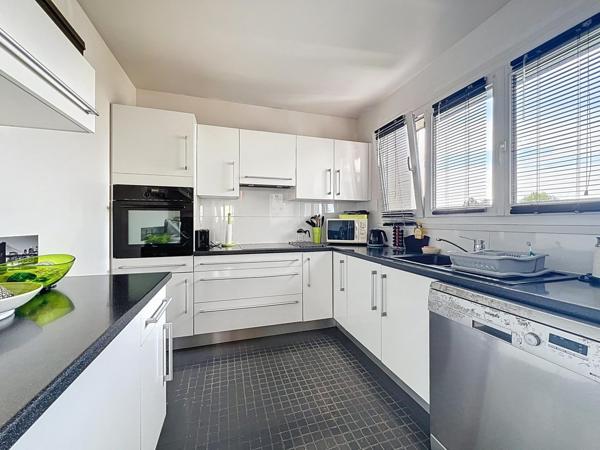 Carrières-sur-Seine-Dernier étage-5P–3 Chambres