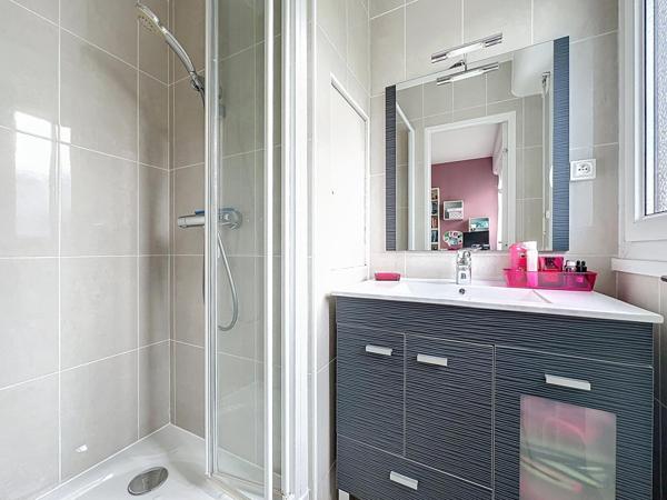 Carrières-sur-Seine-Dernier étage-5P–3 Chambres