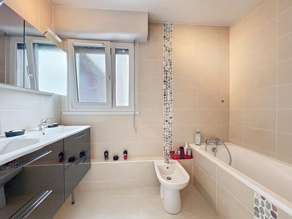 Carrières-sur-Seine-Dernier étage-5P–3 Chambres