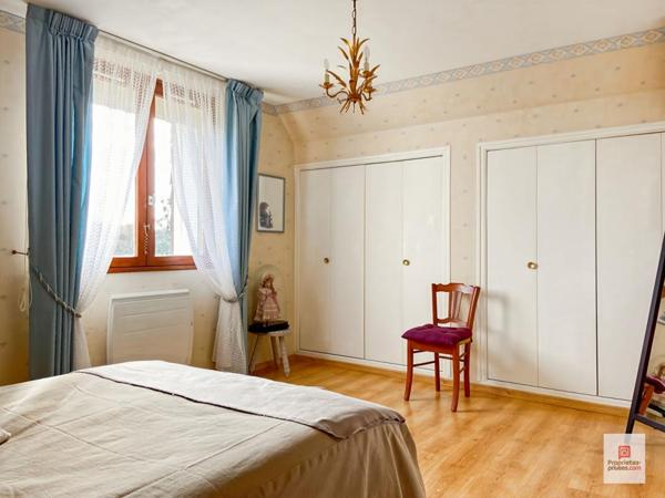 Maison - Sable Sur Sarthe 8 pièce(s) 165 m2