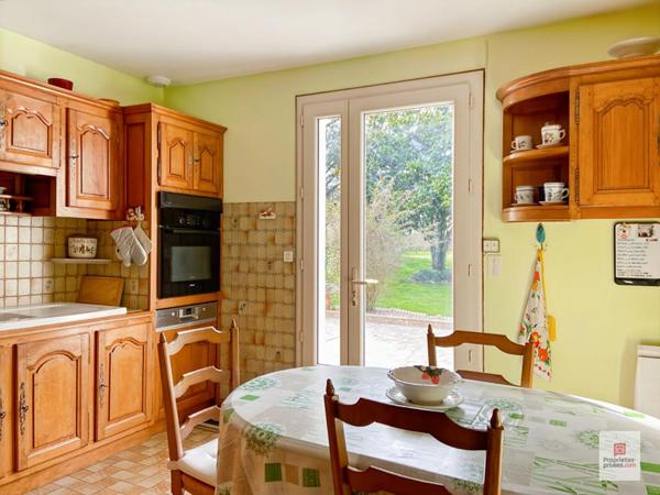 Maison - Sable Sur Sarthe 8 pièce(s) 165 m2