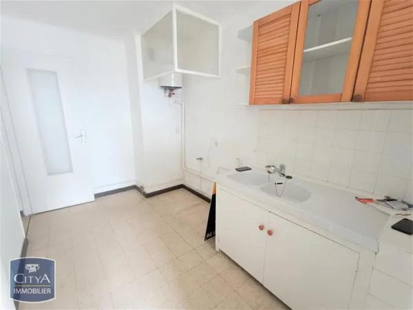 Appartement à louer 3 pièces 65.74m² Martigues (13500)