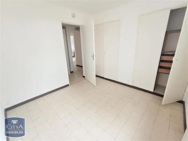 Appartement à louer 3 pièces 65.74m² Martigues (13500)
