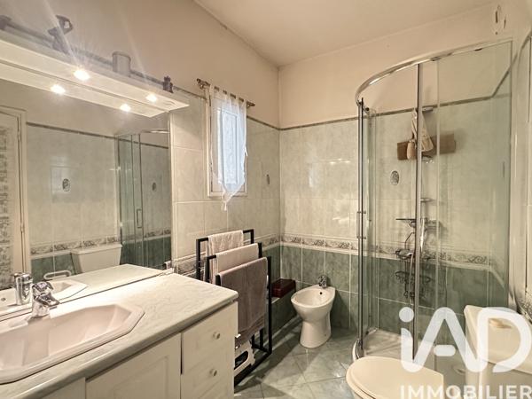 Maison à vendre 10 pièces 227 m² Nice