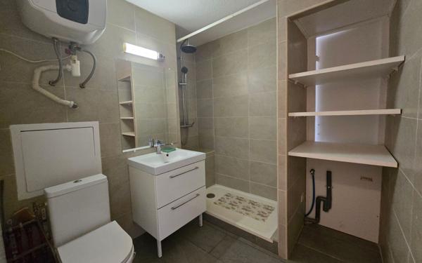 Appartement à vendre    2 pièces • 27,97 m2 Saint-Cyprien