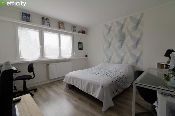 Maison 5 pièces - 95 m² Exclusivité efficity