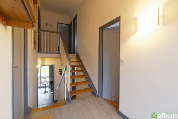 Maison 5 pièces - 95 m² Exclusivité efficity