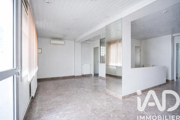 Murs commerciaux  à vendre 116 m² Fosses