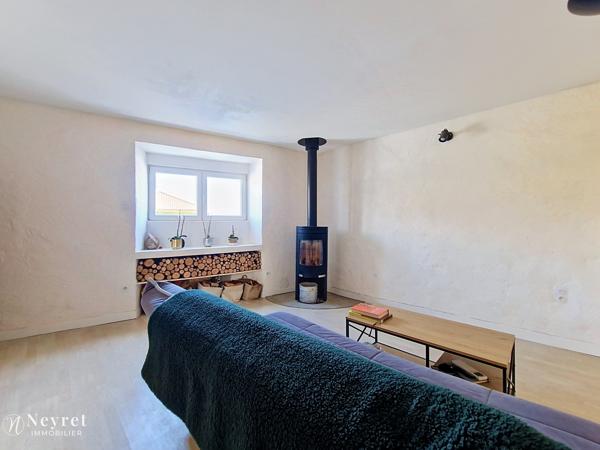 Communay - Maison de ville 151m² - 4 chambres avec espace bureau - Cour privative de 35m²