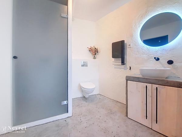 Communay - Maison de ville 151m² - 4 chambres avec espace bureau - Cour privative de 35m²