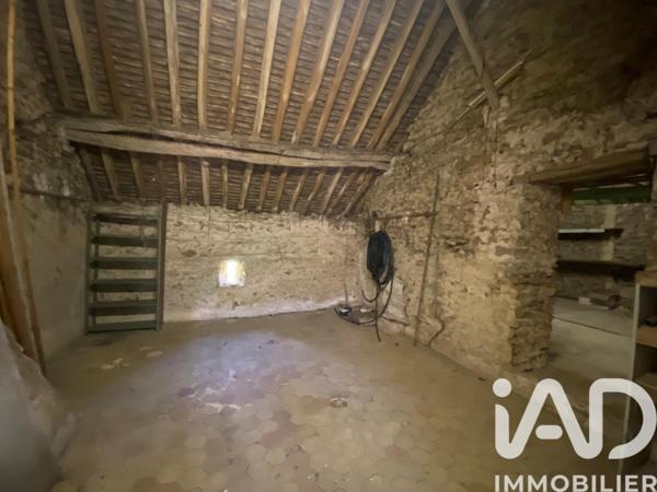 Maison à vendre 4 pièces 101 m² Saint-Fargeau-Ponthierry